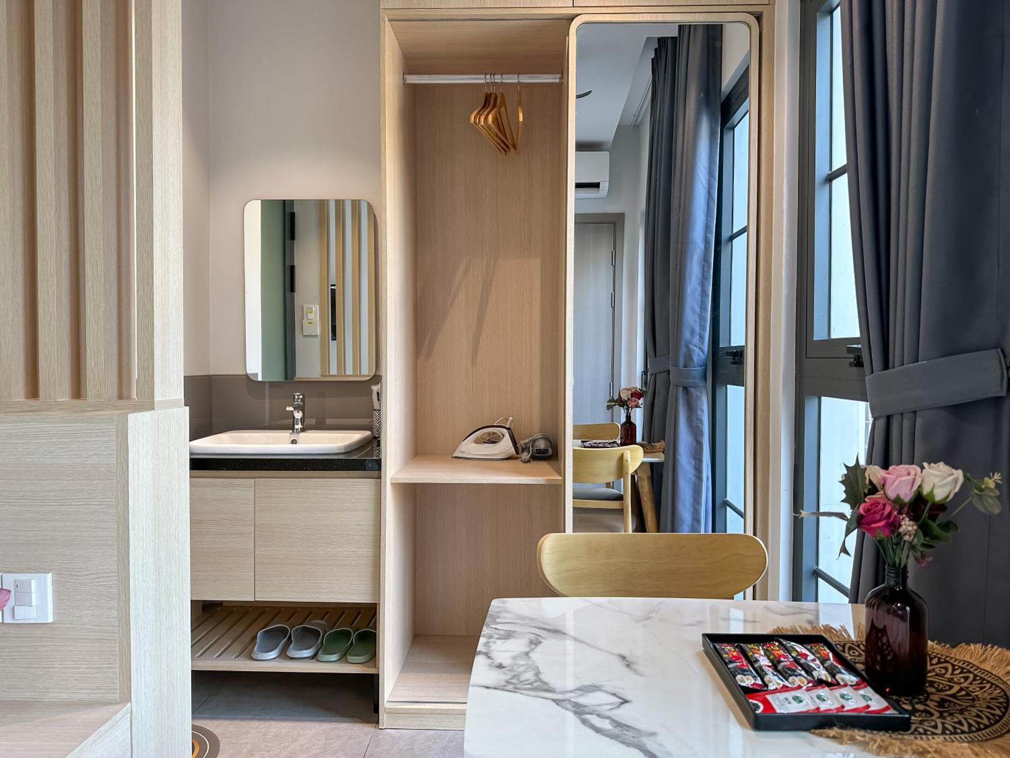 Aparthotel Lyn House *