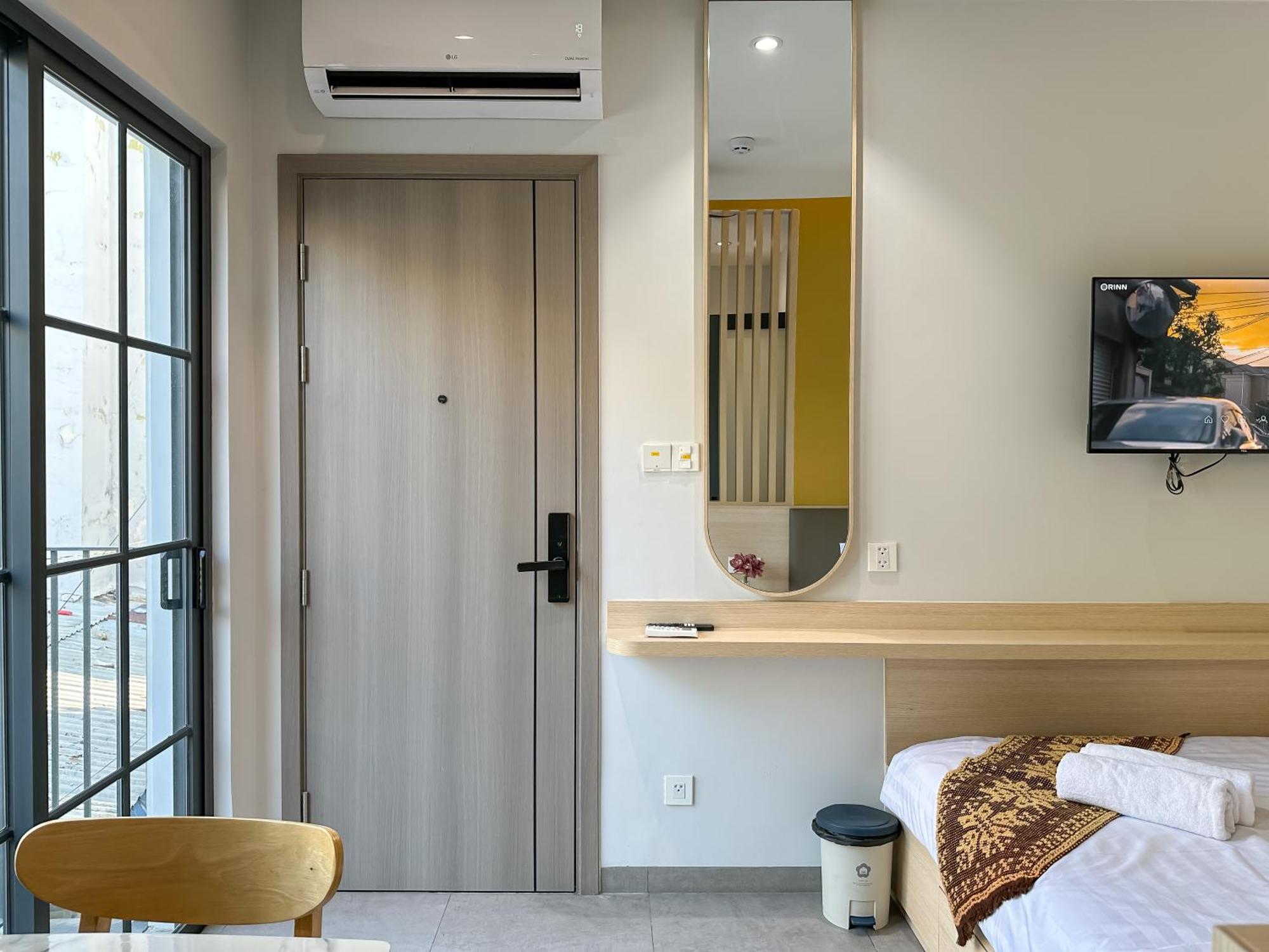 Lyn House Aparthotel
